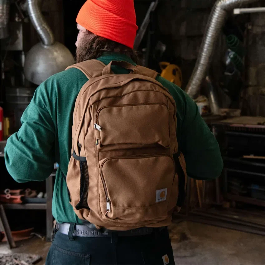 28-Liter-Rucksack mit zwei Fächern