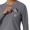 Carhartt Force Cross-Flex Langarm-Armlinge-Scrub-Oberteil für Damen mit Rundhalsausschnitt