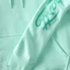 Damen-Hoodie mit «Sawyer Script Logo» auf den Armlingen