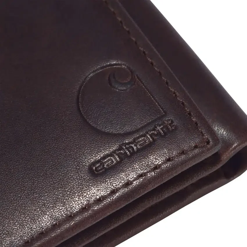 Dreifach gefaltete Brieftasche aus geöltem, hellbraunem Leder