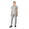 Force Essentials V-Ausschnitt-Krankenhausbluse für Damen