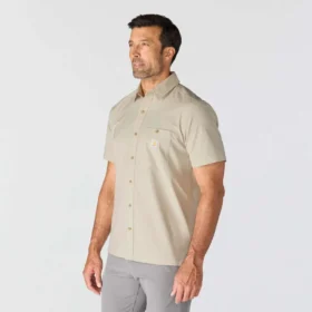 Force Sun Defender™ gewebtes Kurzarmhemd für Herren in lockerer Passform – Sonnenschutz-Hemden
