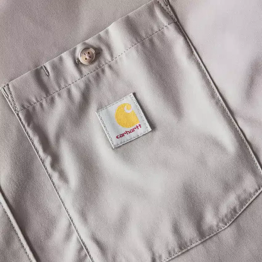 Force Sun Defender™ gewebtes Kurzarmhemd für Herren in lockerer Passform – Sonnenschutz-Hemden