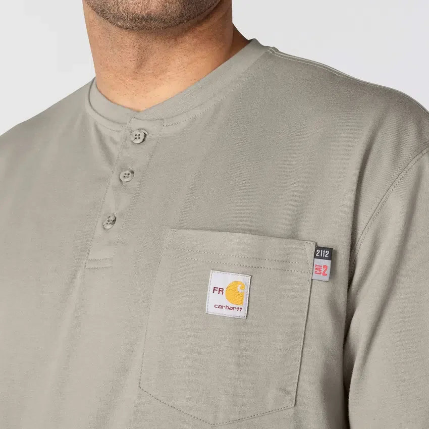 Herren-Henley «Fr Force Dearborn» mit lockerer Passform und langen Armlingen