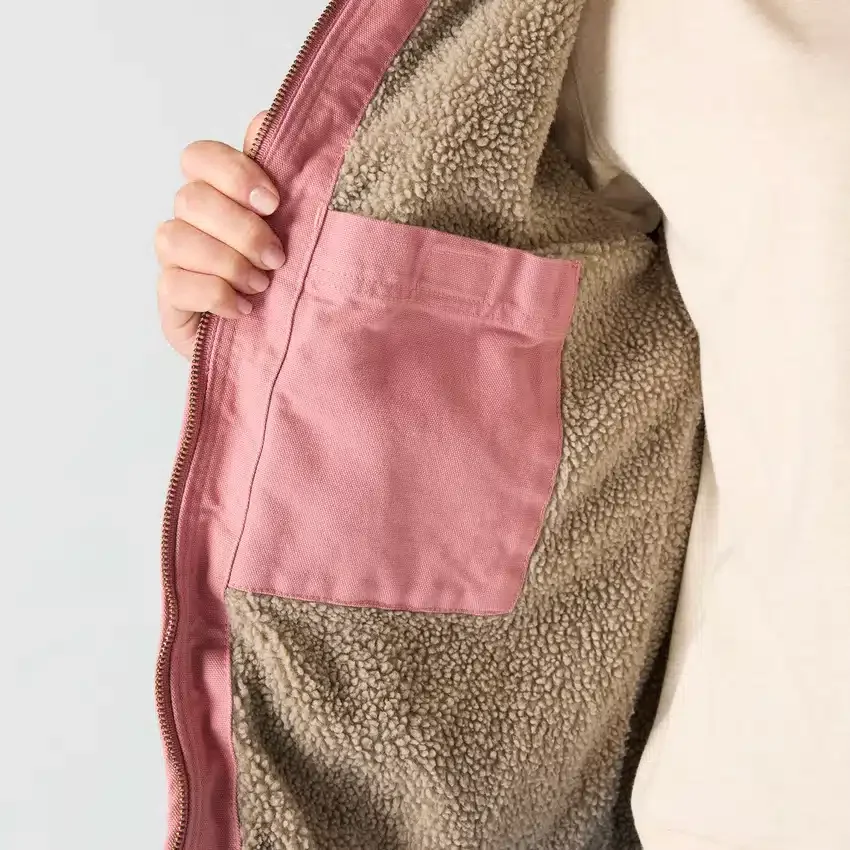 Ikonische Sierra-Jacke für Damen aus gewaschenem Entenstoff mit Sherpa-Futter