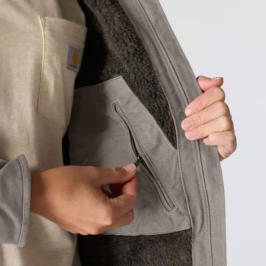 Ikonische Sierra-Jacke für Damen aus gewaschenem Entenstoff mit Sherpa-Futter