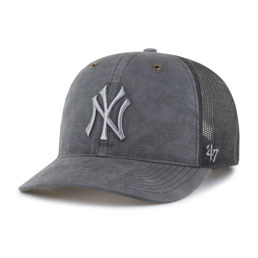 New York Yankees '47 Dyed Trucker, lockere Passform