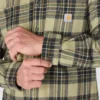 Rugged Flex™ Longsleeve-Karohemd aus mittelschwerem Flanell mit lockerem Schnitt
