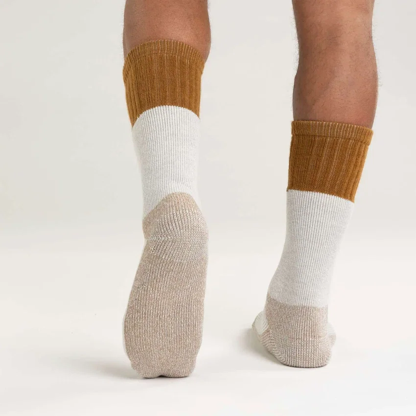 Starke Stiefelsocken aus einer Synthetik-Woll-Mischung