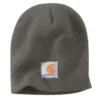 Strickmütze mit Logo-Aufnäher