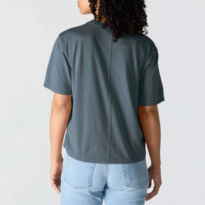 Tencel-Hemd für Damen, locker sitzend, leicht, mit Rundhalsausschnitt und Tasche
