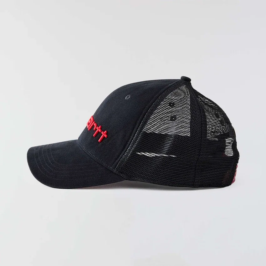 Trucker-Cap aus Canvas mit Netzrückseite und Logo